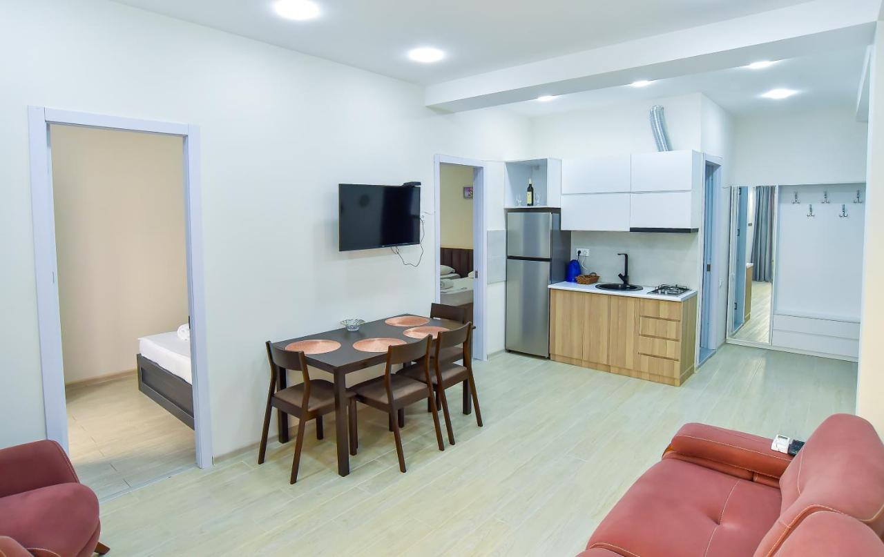 Valkhida'S Apartment Кутаиси Екстериор снимка
