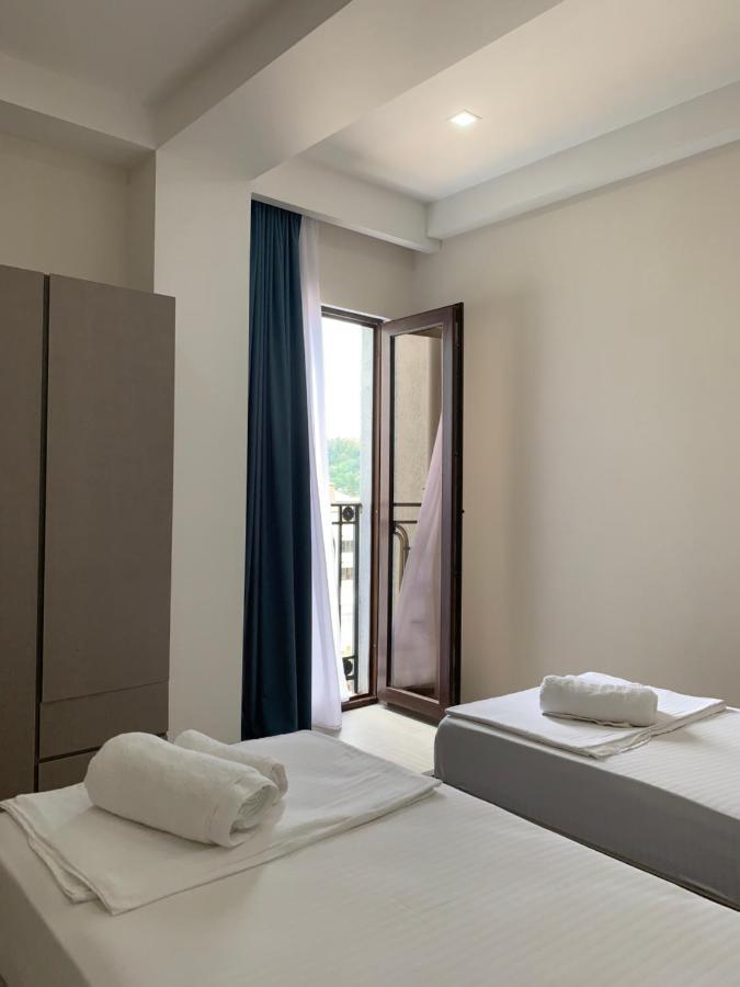 Valkhida'S Apartment Кутаиси Екстериор снимка
