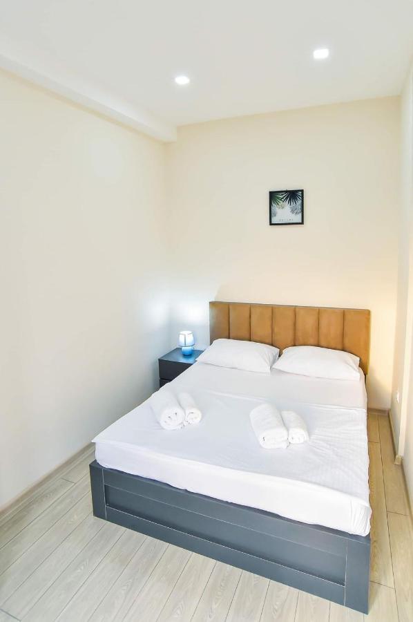 Valkhida'S Apartment Кутаиси Екстериор снимка