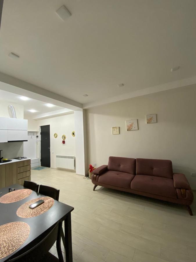 Valkhida'S Apartment Кутаиси Екстериор снимка